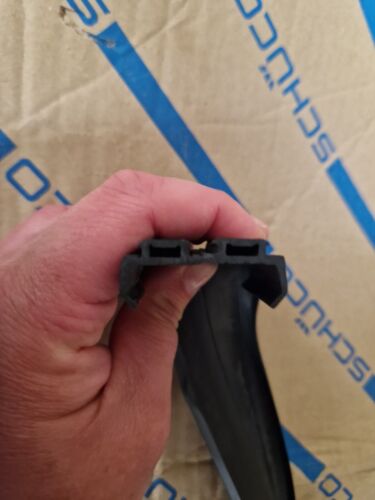 SCHÜCO 5-Metre Glazing Gasket 224564 for Bifold Doors - Premium Rubber Seal