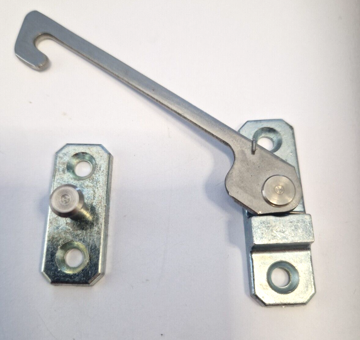 Genuine Schuco Left Hand Window Restrictor with Pin - Part 276601