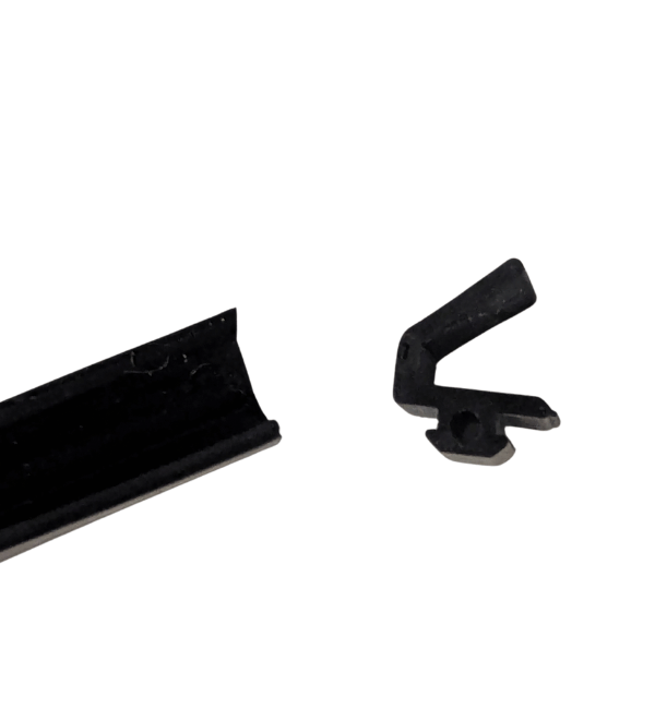 Kawneer Gasket 271586 - 5M: Professional EPDM Rubber System Integration Seal